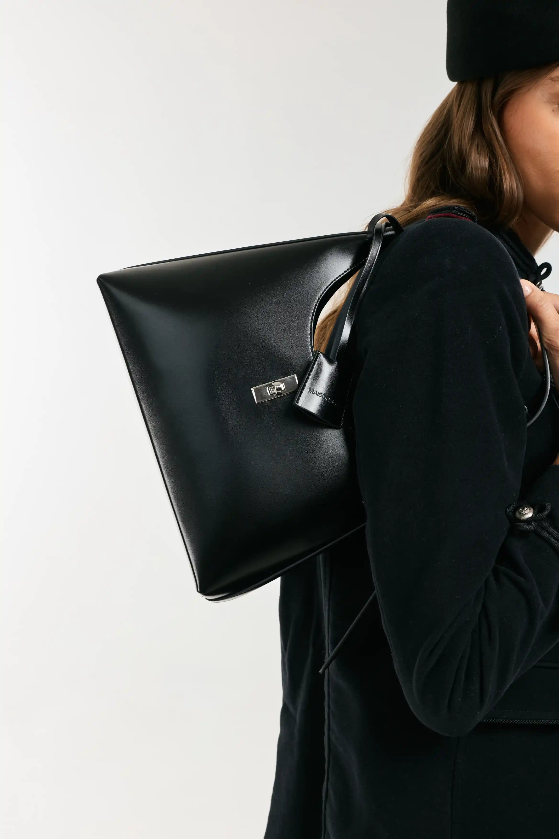 THE CLASSIC BAG