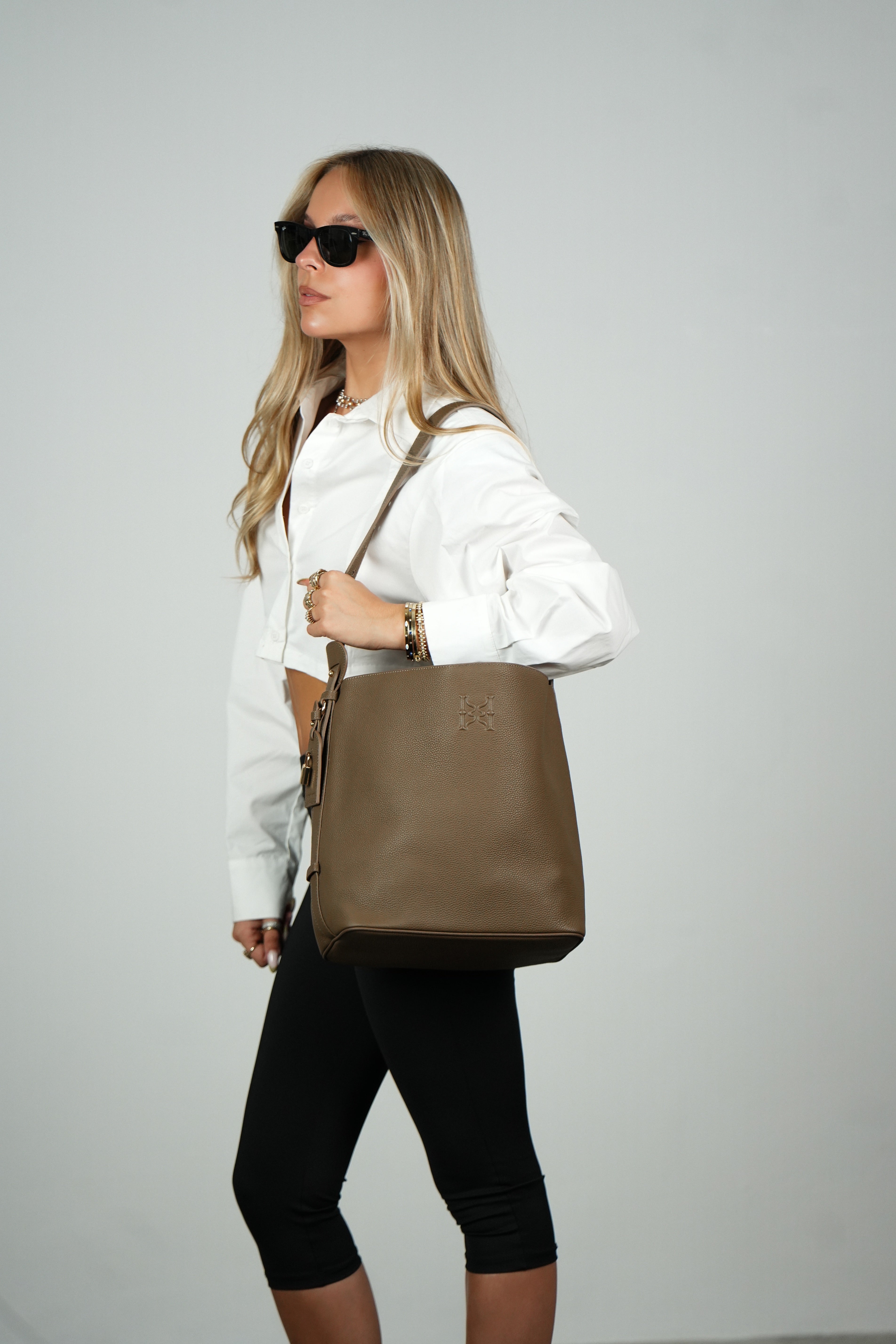 THE BUCKET BAG - MOCCA
