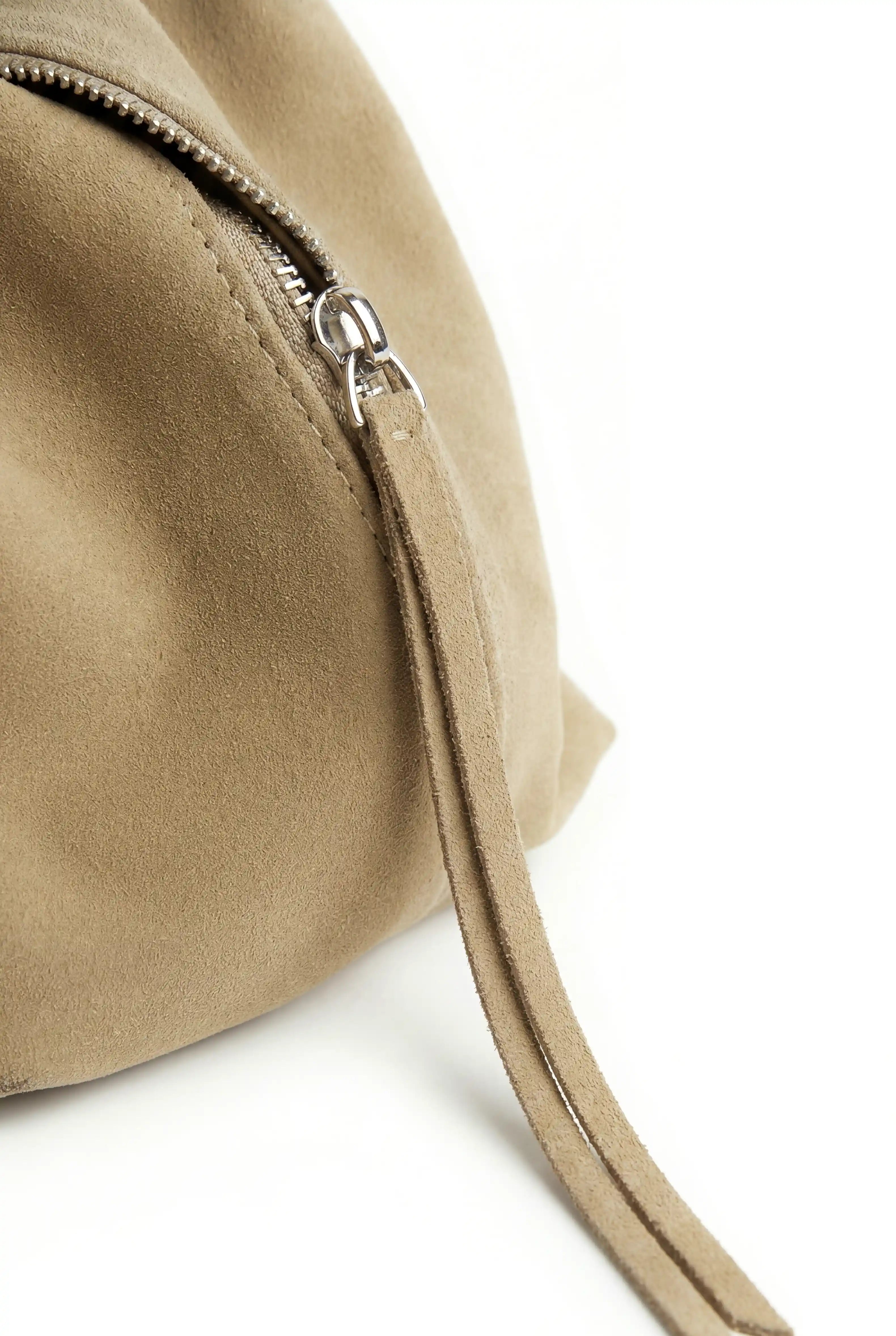 THE BLOND BAG