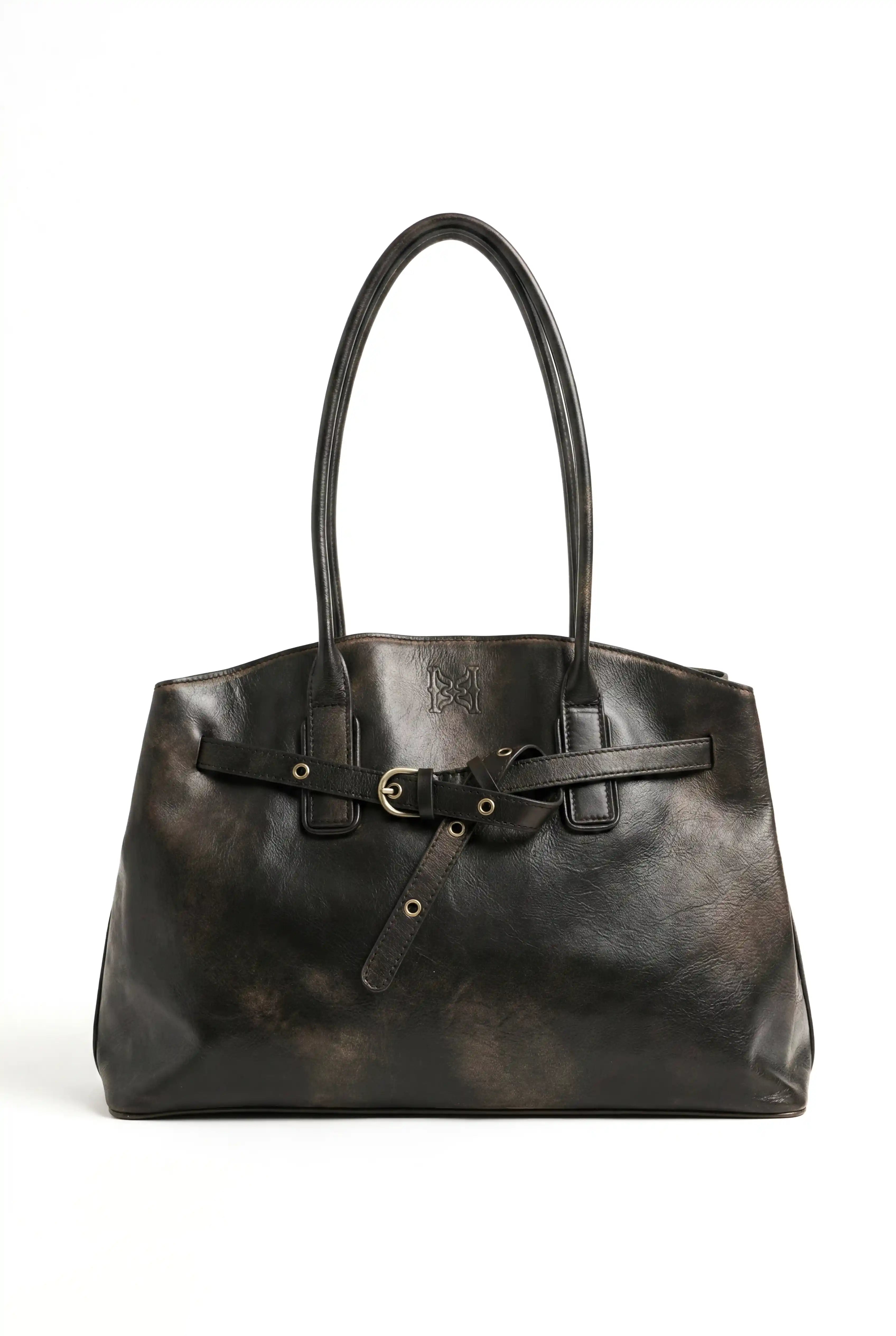 THE ESSENTIAL BAG