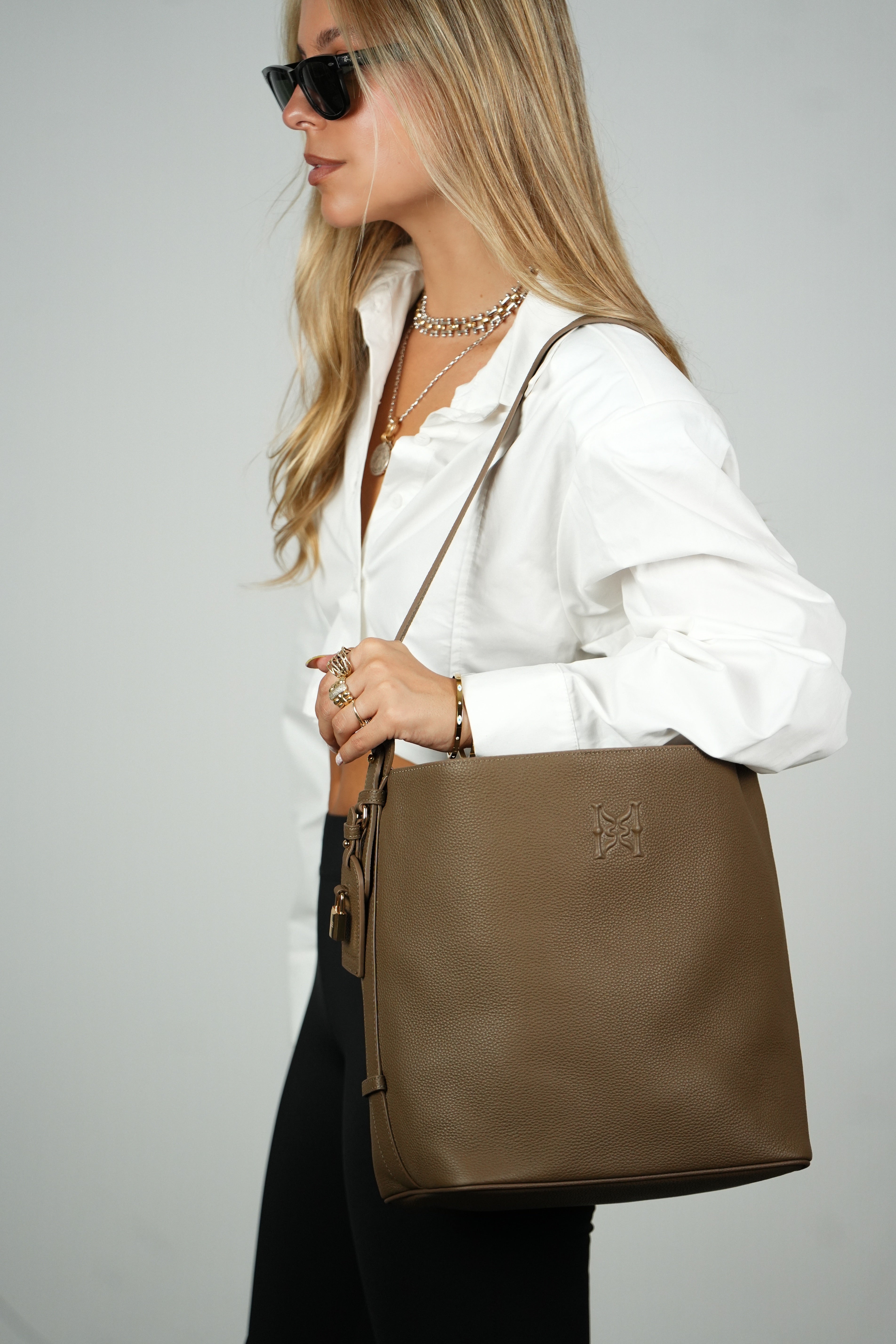 THE BUCKET BAG - MOCCA