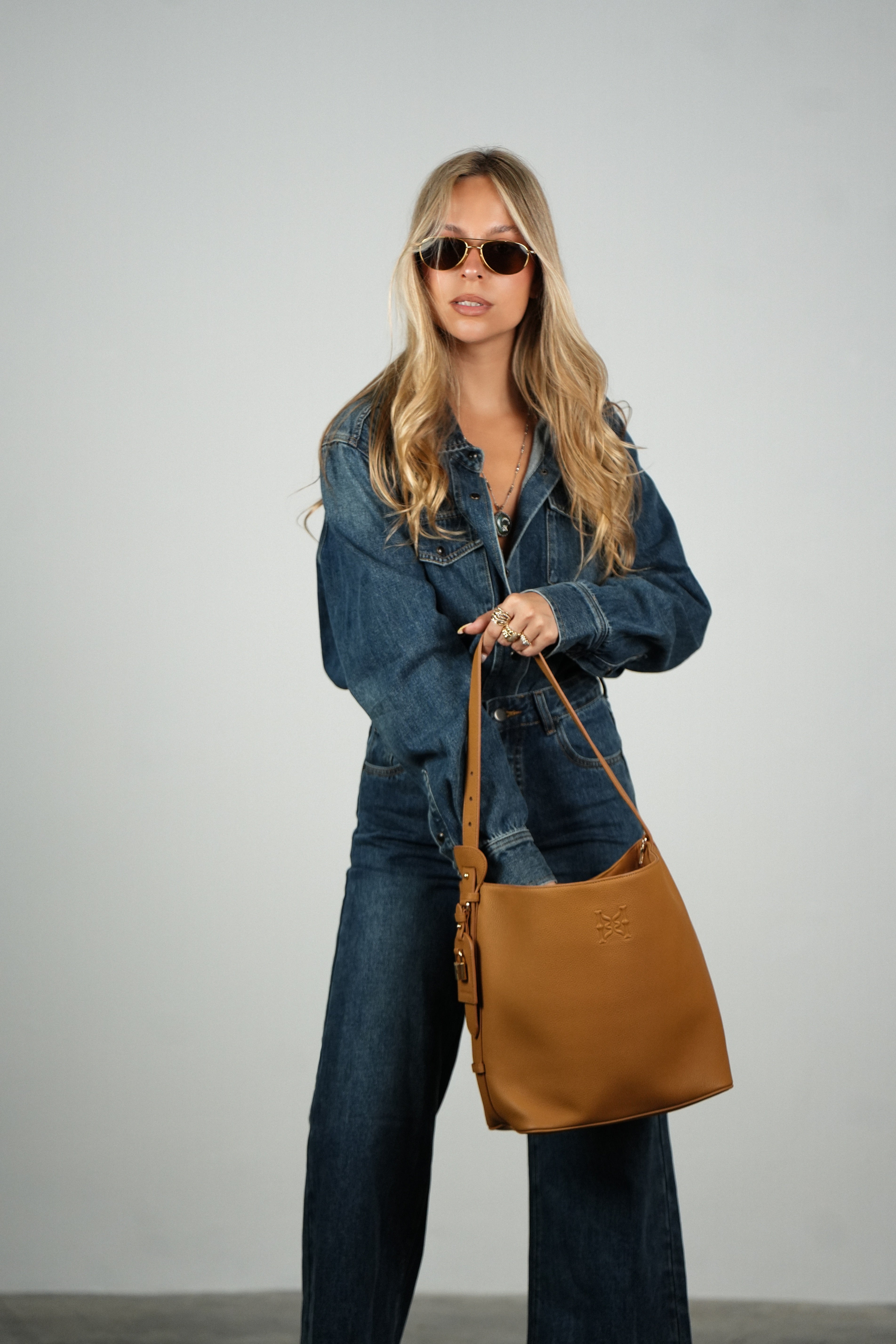 THE BUCKET BAG - COGANC